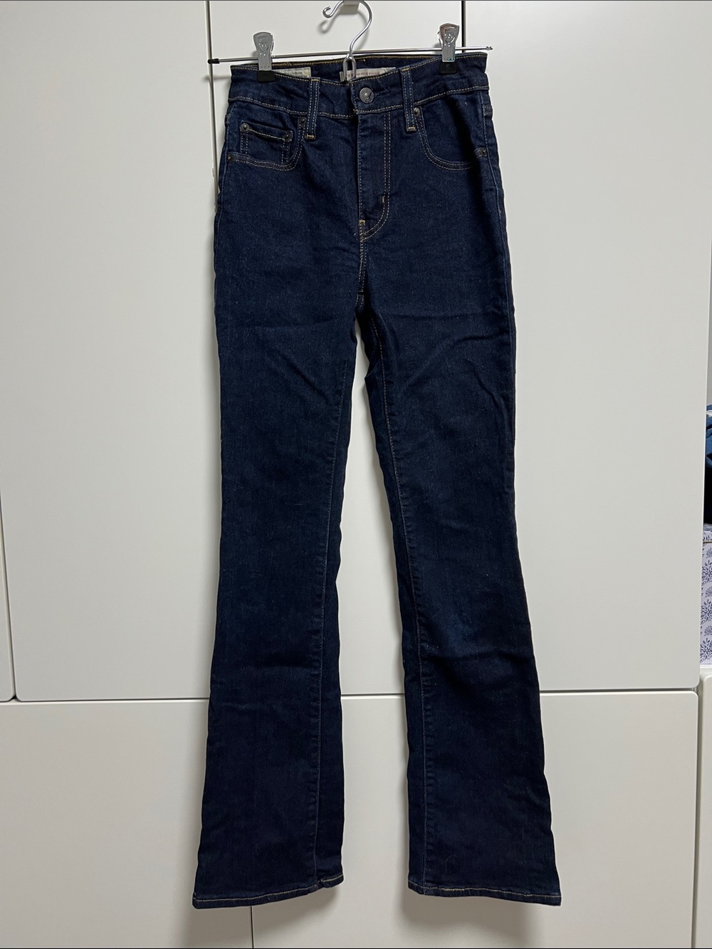 Levi's 725 High Rise Dark Blue Bootcut Women's Jeans - Size 25